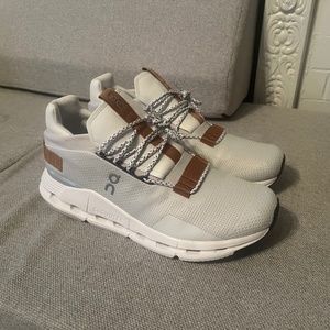 Womens Cloudnova White/Pearl 11